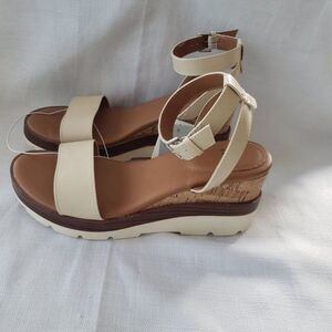 A New Day Abigail Wedge Cork Sandals - Bone/ Tan - Womens size 9 -  NIB
